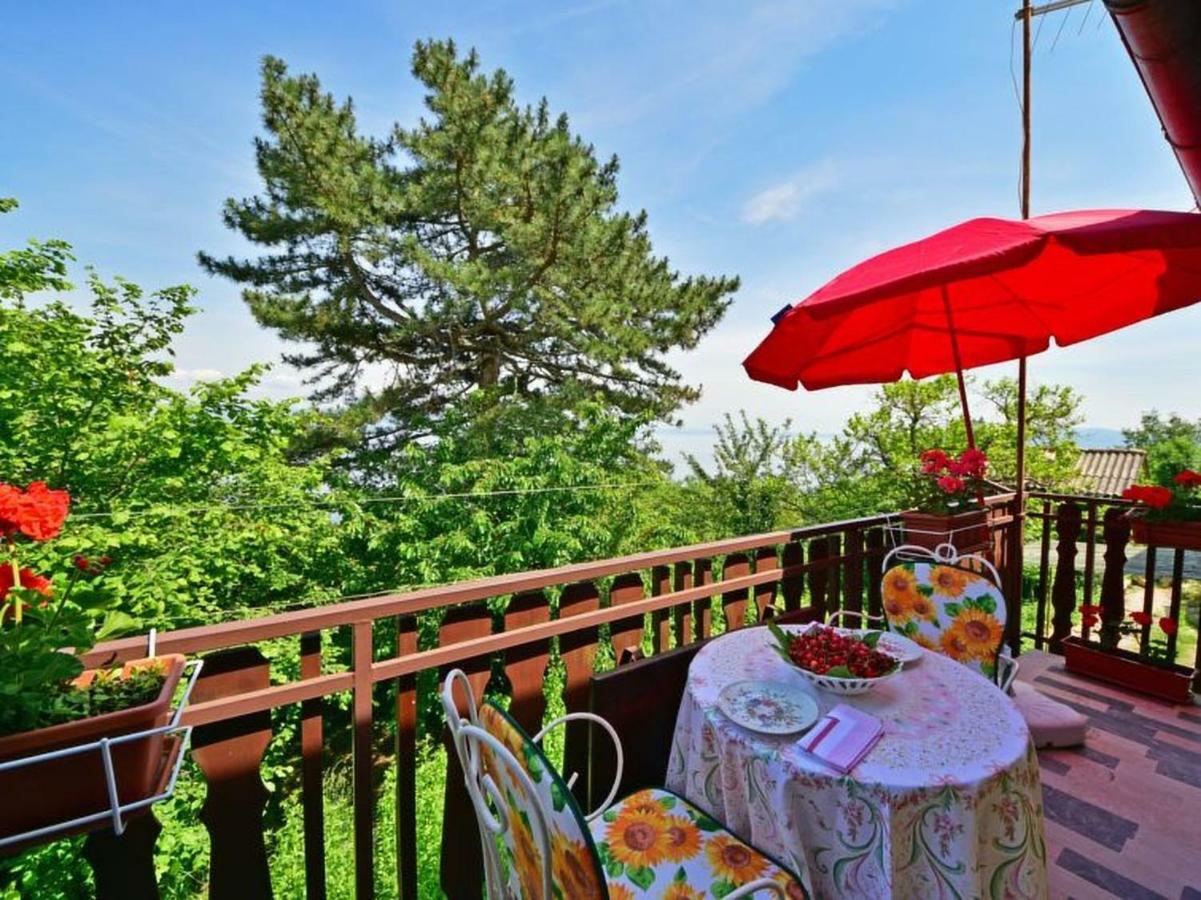 Comfy And Warm Ap With Balcony Surrounded With Beautiful Nature Lovran Buitenkant foto